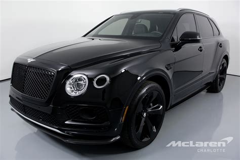 Bentley Bentayga Black Edition 2024 - Lisa Renelle