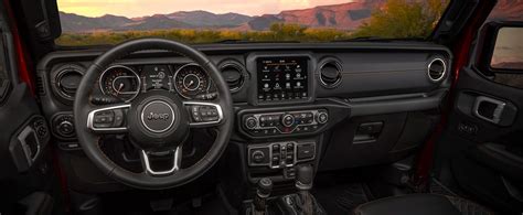 2021 Jeep® Gladiator Interior - Truck Interior & Features