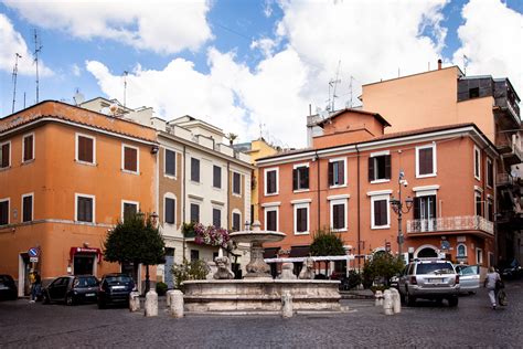 Castelli Romani - Guide per la visita delle sue città e dei suoi borghi