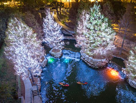 Christmas Lights On The Riverwalk San Antonio | Shelly Lighting