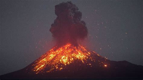 5 INCREDIBLE Volcano Eruptions Caught On Camera - YouTube