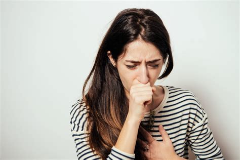 Nervous cough: causes, symptoms to recognize it and effective remedies ...