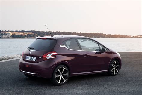 PEUGEOT 208 XY specs - 2013, 2014, 2015, 2016, 2017, 2018 - autoevolution