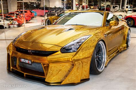 Famous "Engraved Gold" Nissan GT-R Widebody for Sale, Looks Like an ...