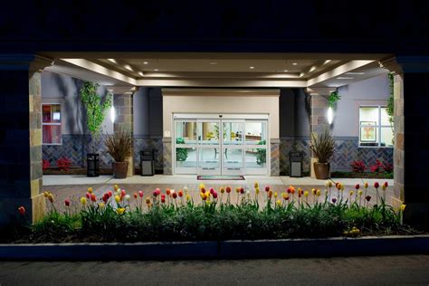 Hotel Kirkland | Courtyard Hotel Kirkland Photo Gallery