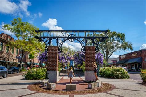 Winter Garden, Florida - A charming little city with a juicy past ...