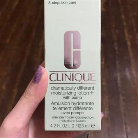 clinique moisturizing lotion, Beauty & Personal Care, Bath & Body, Body ...