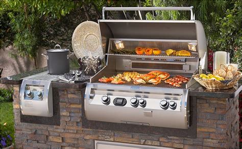 Guide to Grilling: Types of Grills | Ferrier's Hardware Store Erie