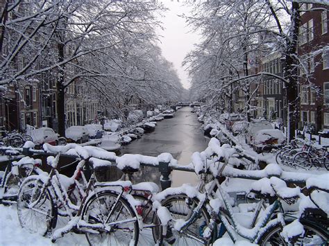 Winter in Amsterdam! | Amsterdam winter, Amsterdam travel, City break ...