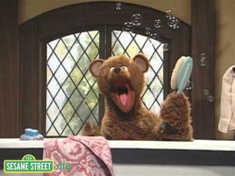 Cute Bathtime song. Sesame Street: Baby Bear's Bath Song | Kids bedtime ...