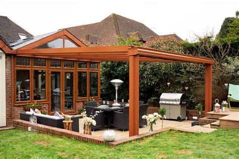 10 reasons a glass veranda makes the best garden canopy | Win-Dor