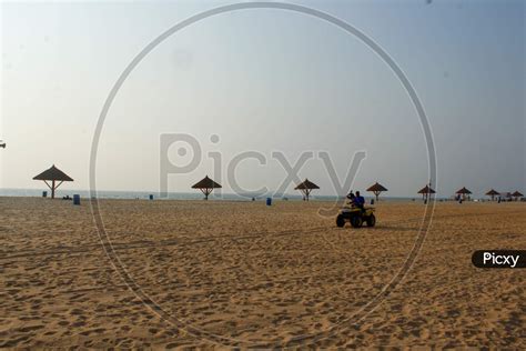 Image of sunset and water sports at malpe beach udupi karnataka ...