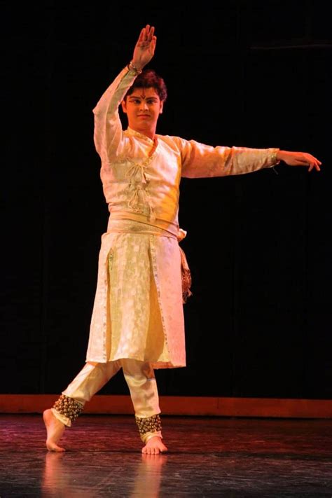 Pt Birju Maharaj Parampara hosts a celebration of Kathak-Nrityadhara ...