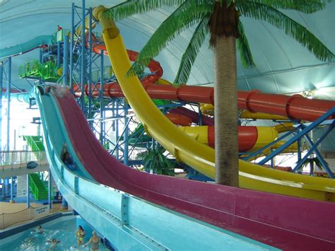 Niagara Falls Waterpark Videos & Photos - Fallsview Indoor Waterpark