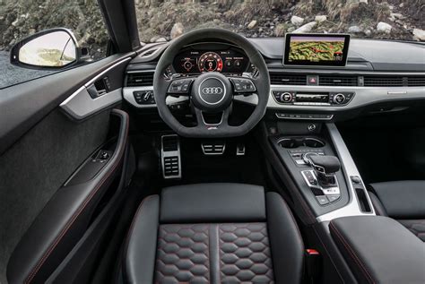 Fotos Interiores - Audi A5 Coupé RS 5 (2016) - km77.com