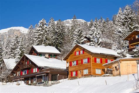 Best ski resorts in Italy, top 10 places for ski holidays