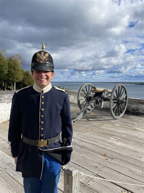 A Perfect Day in Mackinac Island State Park - Mackinac State Historic ...