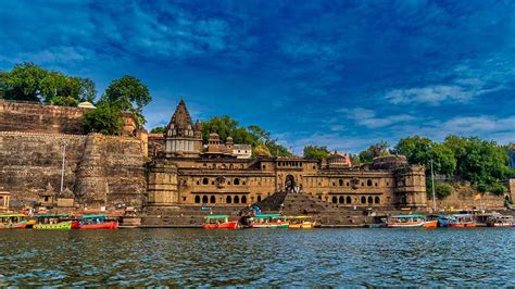 Ahilya Fort Heritage Hotel, Maheshwar: Luxury in India?