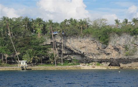 LEXICAL CROWN: BEACH RESORTS APPROACHING PADRE BURGOS OF SOUTHERN LEYTE