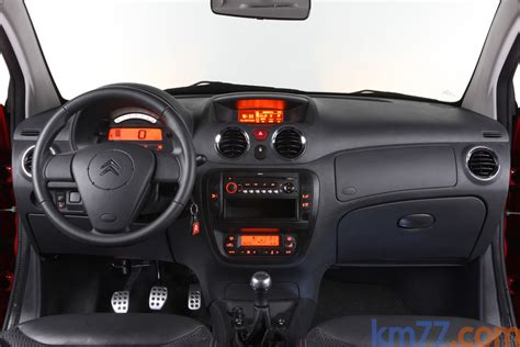 Fotos Interiores - Citroën C2 1.4i 16v Sensodrive Stop&Start (2008-2009 ...