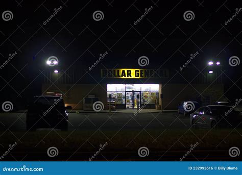 Dollar General Retail Storefront Exterior at Night Editorial Photo ...