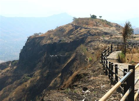 Sinhagad Fort Pune, History, Timings, Trek, Information, Photos