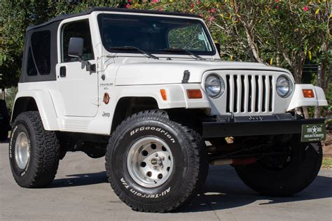 Total 64+ imagen 97 sahara jeep wrangler - Thptnganamst.edu.vn