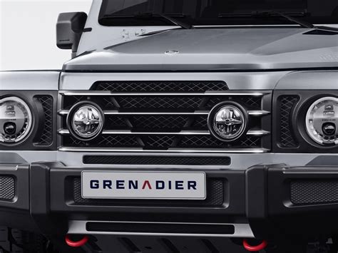 INEOS Grenadier Looks a Lot Like the Old Land Rover Defender, and That ...