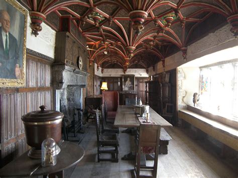 Inside of Bunratty Castle | ... from the inside of Bunratty Castle in ...