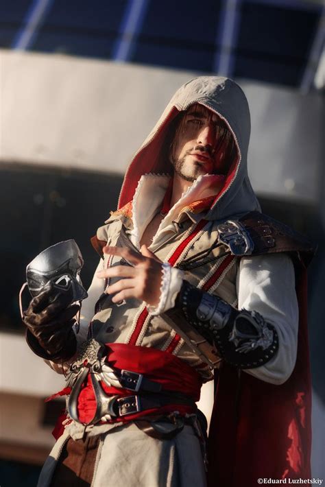 Ezio Auditore - Assassin's Creed 2 Cosplay Art | Assassins creed ...