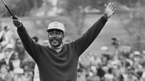 Charlie Sifford, first black golfer on PGA Tour, dies