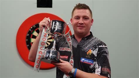 Premier League Darts: Eight-player field unveiled as Masters champion ...