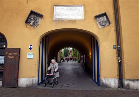 Az augsburgi Fuggerei, a világ legrégibb szociális bérlakástömbje - ORIGO