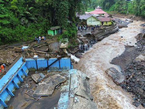 Rincinan Data Terbaru Korban Bencana Banjir Bandang Sumbar - Sumbarkita.id