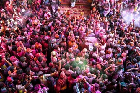 Holi in Vrindavan, Mathura & Barsana - Why Should You Visit? | T2B