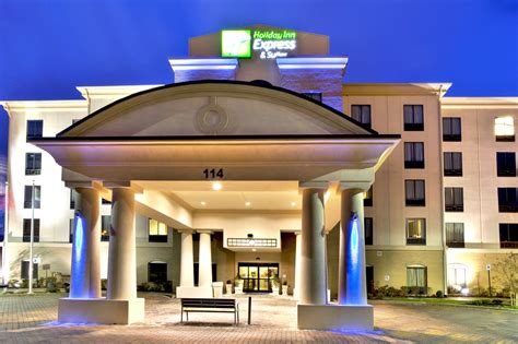 Holiday Inn Express Suites Oak Ridge- Tourist Class Oak Ridge, TN ...