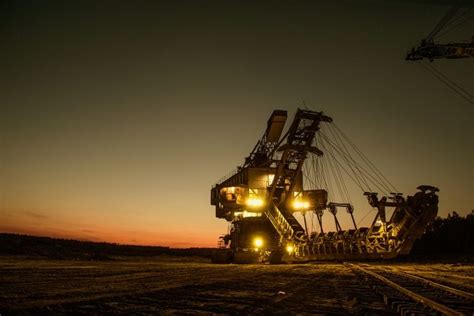 4 Trends That Will Impact Mining Industry In the 2020s - Oasdom