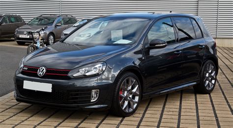 File:VW Golf GTI Edition 35 (VI) – Frontansicht, 31. März 2012 ...