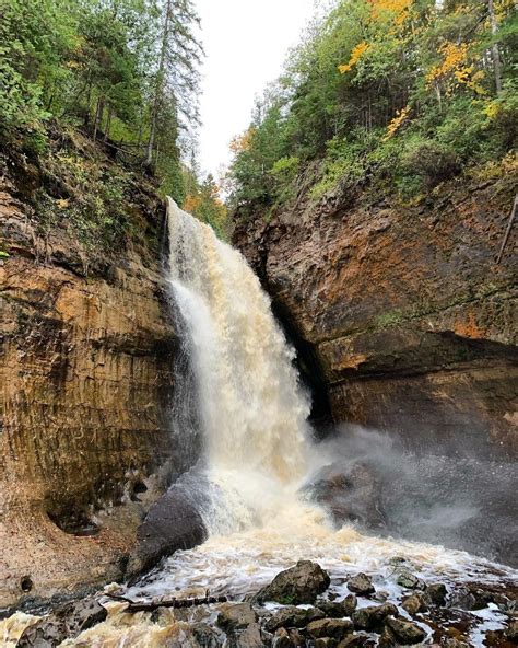 The Top 7 Waterfalls near Munising, MI | Pictured Rocks : Pictured ...