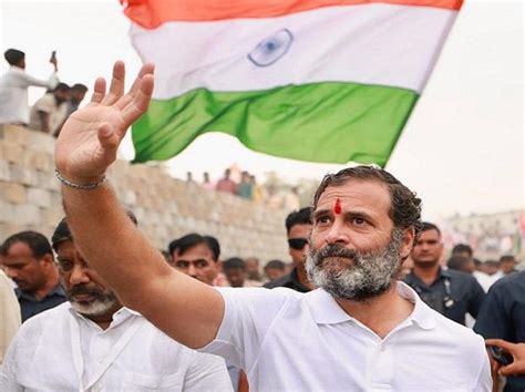 Bharat Jodo Yatra lead by Rahul Gandhi enters 4th day in Telangana ...