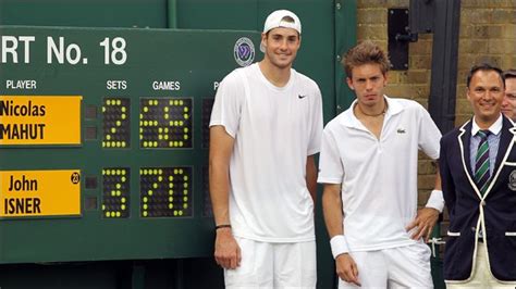 BBC Sport - Tennis - Wimbledon 2010: John Isner beats Nicolas Mahut in epic