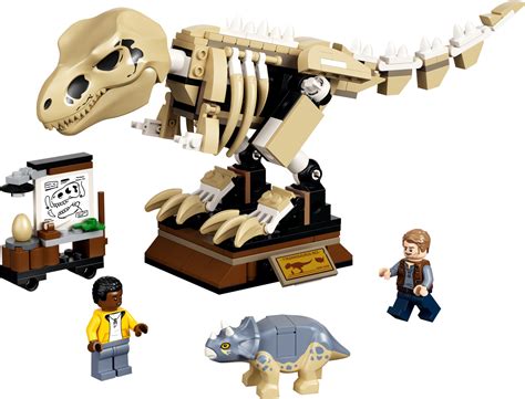 LEGO 76940 Jurassic World 0012 - The Brothers Brick | The Brothers Brick