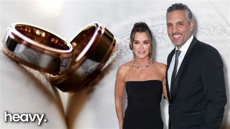 Kyle Richards Says She Hasn't Been Wearing Her Wedding Ring