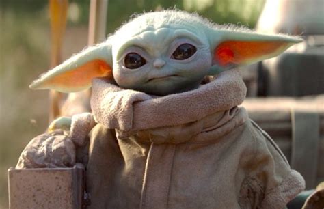 There’s a Petition for Apple to Make Baby Yoda an Emoji | Complex