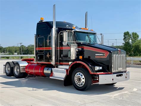 Used 2013 Kenworth T800 Sleeper Cab - Cummins ISX - 10 Speed For Sale ...