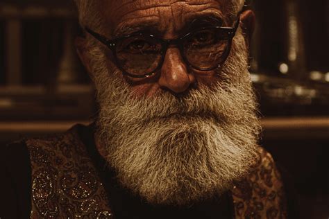 What Are the Best Beard Styles for Older Men? - Modded