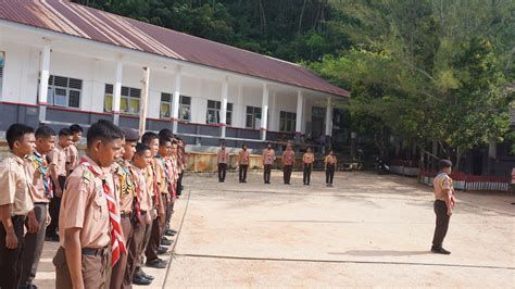 Kegiatan Ekstrakurikuler/Pramuka