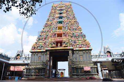 Image of Vijayawada Kanaka Durga Temple-OS901256-Picxy