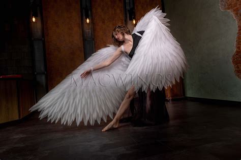 White wings, Giant wings for dance, Moveable angel wings, Photoshoot ...