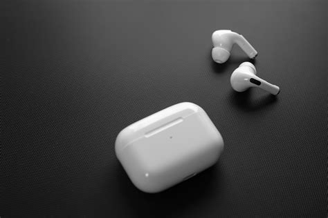 Bloomberg heeft zojuist onthuld wanneer Apple zijn nieuwe AirPods Pro 2 ...